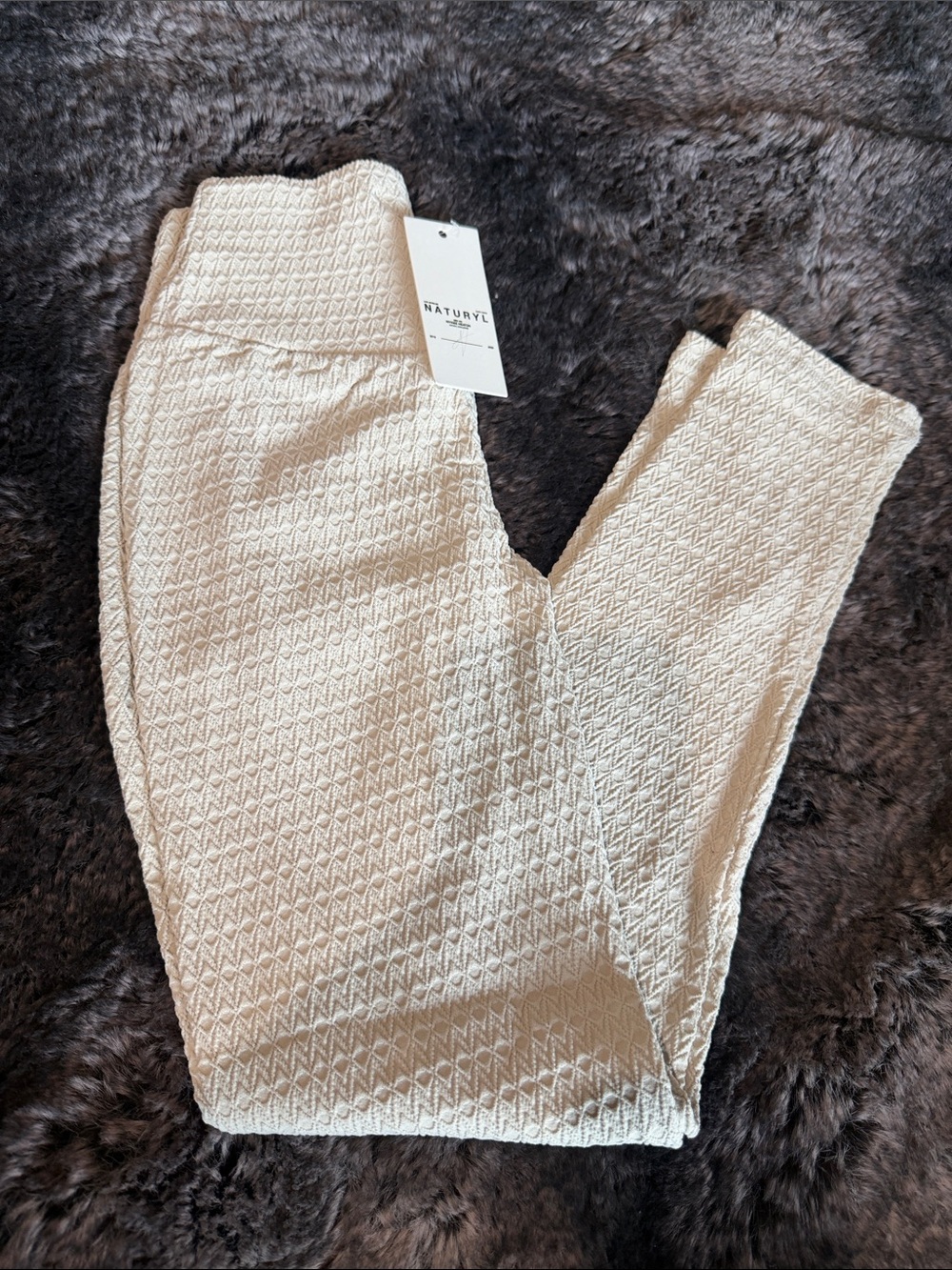 Naturyl Cream Textured Women's Leggings